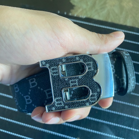 Stylish Black Designer Belt for Men - Picture 2 of 3